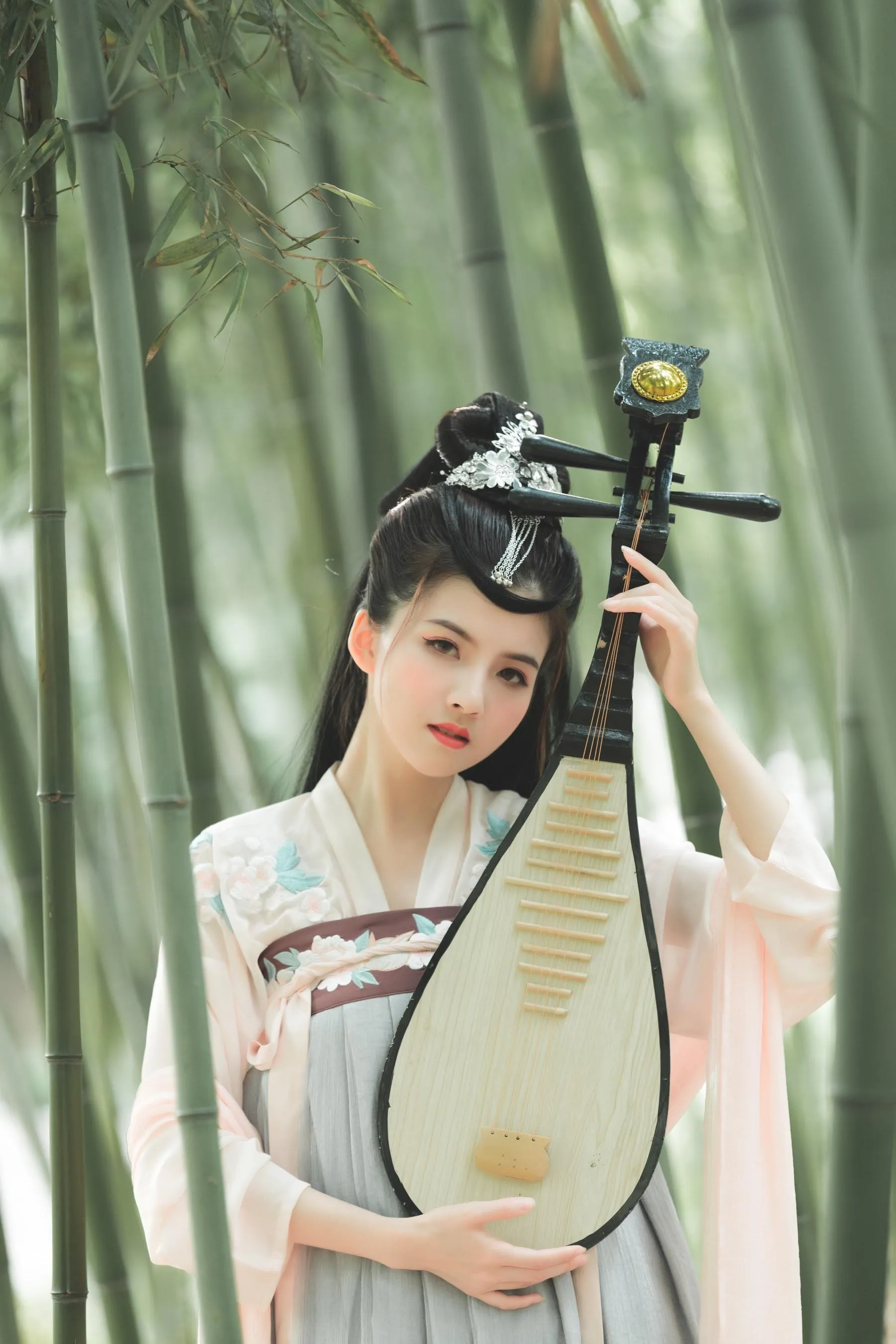 [艺图语] 2022.06.10 莺歌 Dtifa丁小妮 [29P]插图2